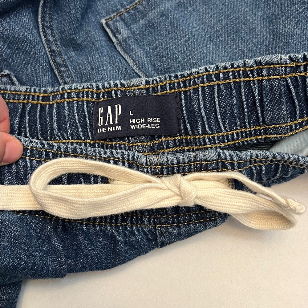 GAP WIDE LEG HIGH RISE PULL ON DENIM JEANS SIZE LARGE - Picture 9 of 16